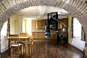 Tor Farm Holiday Cottage Accommodation at Bradfield in the  Peak District - Accommodation in the Derbyshire Peak District